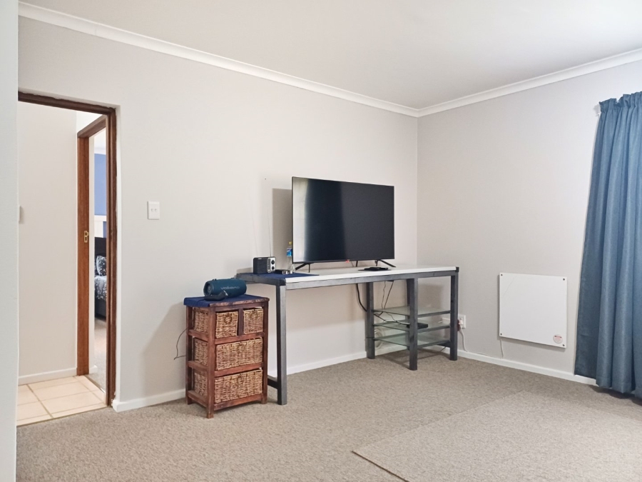 3 Bedroom Property for Sale in Grootbrakhoogte Western Cape